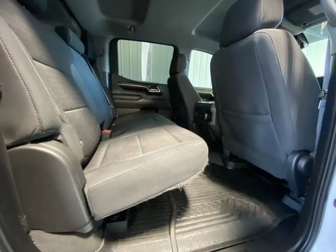 Used 2023 Chevrolet Silverado 1500 LT Trail Boss w/ Protection Package image 22