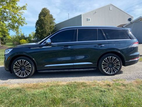 Used 2022 Lincoln Aviator Black Label AWD/4WD image 2