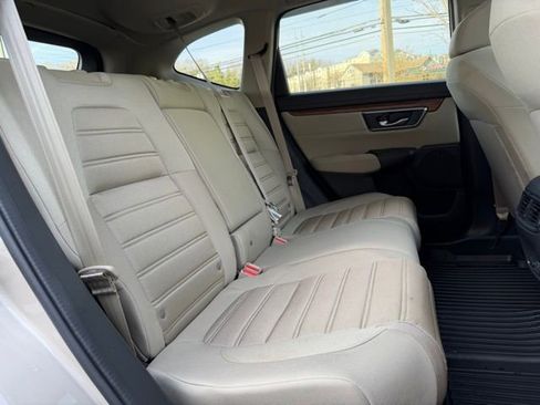Used 2018 Honda CR-V EX image 40