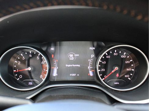 Used 2019 Jeep Compass Latitude w/ Popular Equipment Group AWD/4WD image 18