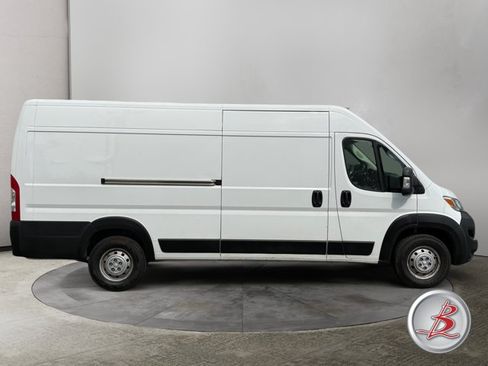 Used 2023 RAM ProMaster 3500 FWD image 8