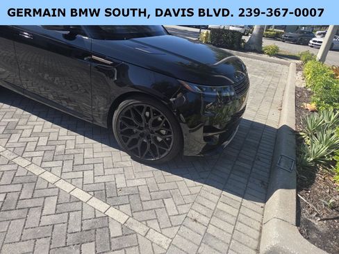 Used 2023 Land Rover Range Rover Sport SE Dynamic image 35