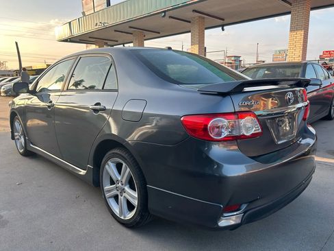 Used 2013 Toyota Corolla S w/ Premium Pkg image 2