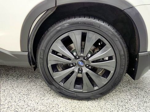 Used 2022 Subaru Ascent Onyx Edition image 9