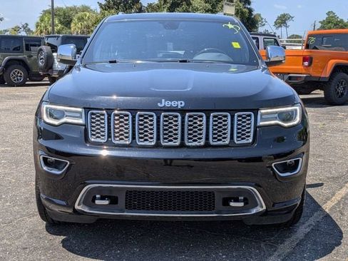 Used 2021 Jeep Grand Cherokee Overland AWD/4WD image 9