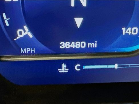 Used 2023 Chevrolet Silverado 1500 LT image 19