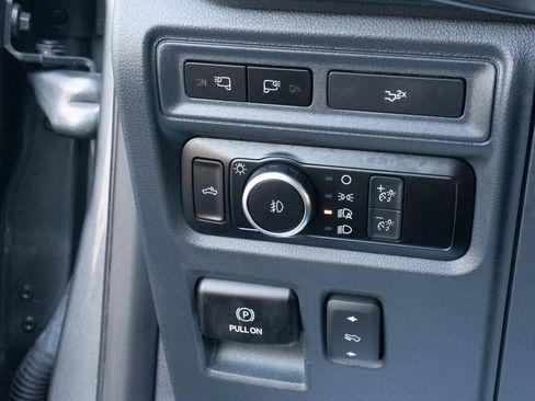 Used 2022 Ford F150 XLT w/ Equipment Group 302A High RWD image 25