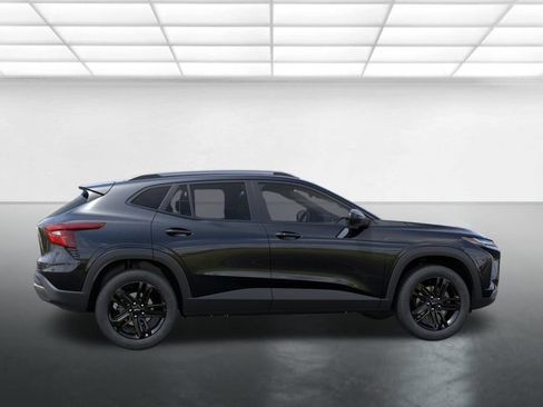 New 2026 Chevrolet Trax ACTIV w/ Driver Confidence Package FWD image 6
