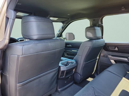 Used 2025 Toyota Tundra SR5 w/ SR5 Premium Package AWD/4WD image 17