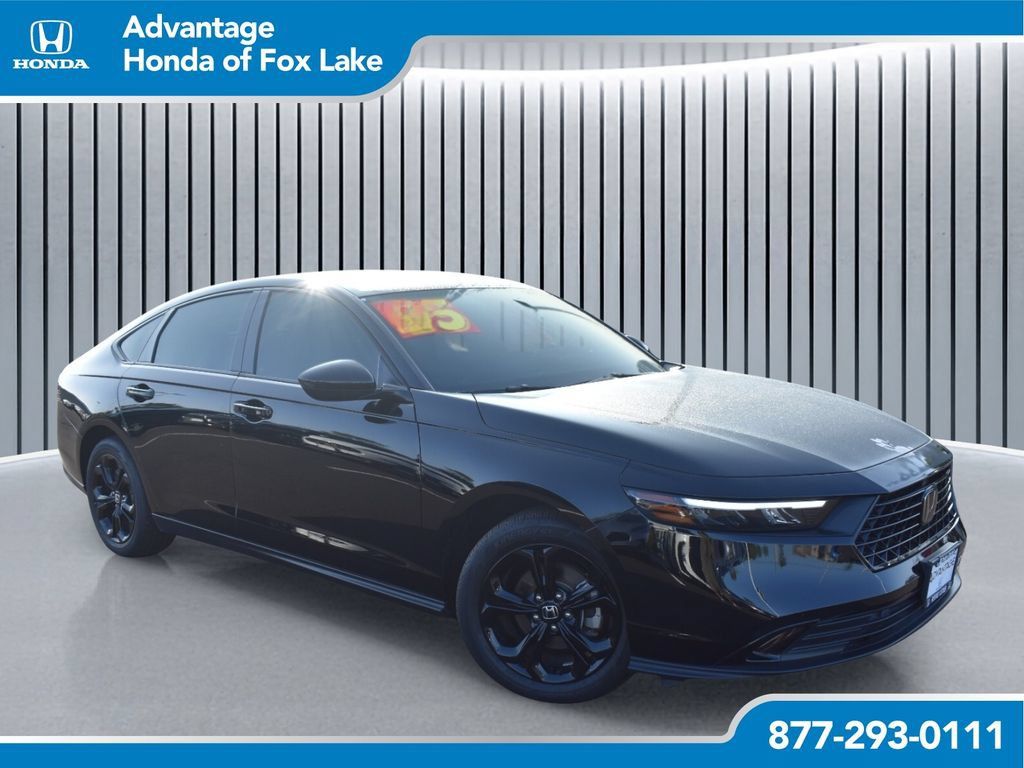 Certified 2025 Honda Accord SE image 1