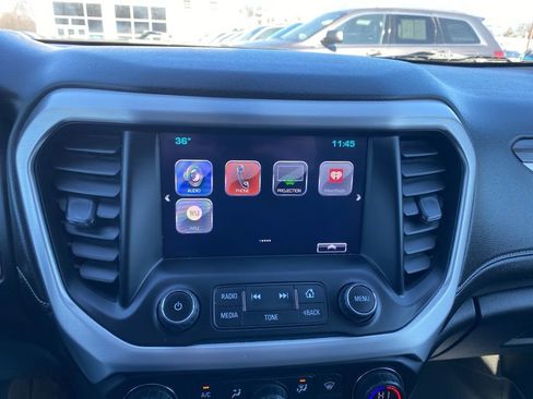 Used 2019 GMC Acadia SLT image 16