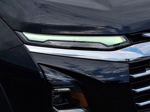 Used 2025 Chevrolet Equinox LT FWD image 28