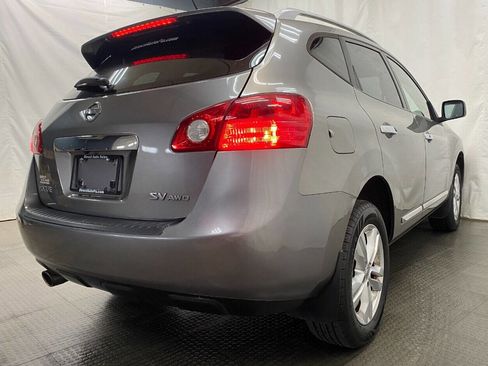 Used 2013 Nissan Rogue SV image 9