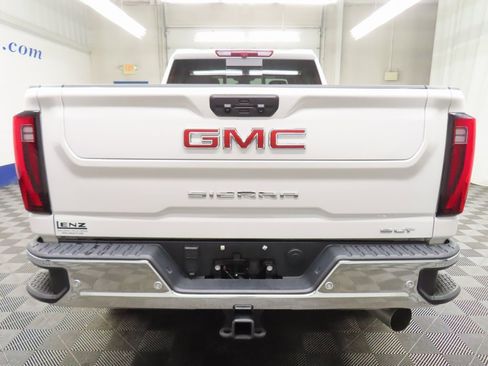 Used 2024 GMC Sierra 2500 SLT w/ SLT Premium Package image 40