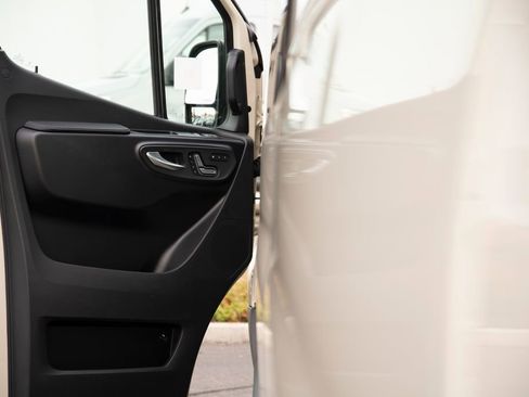 New 2026 Mercedes-Benz Sprinter 2500 image 11