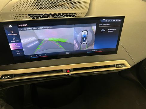 Certified 2022 BMW iX xDrive50 w/ Convenience Package image 30