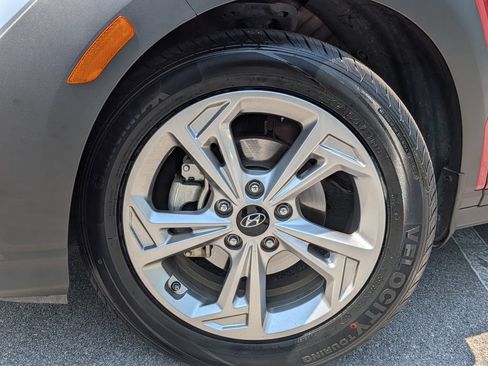 Used 2022 Hyundai Kona SEL FWD image 5