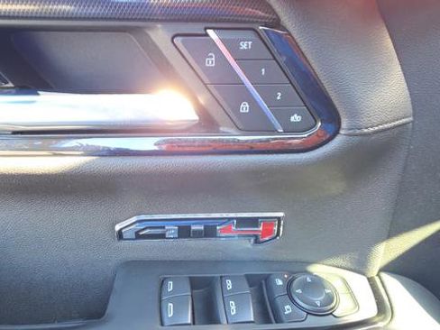 Used 2023 GMC Sierra 1500 AT4 w/ AT4 Premium Package image 33