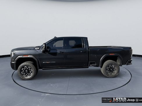 Used 2024 GMC Sierra 2500 AT4X AWD/4WD image 8