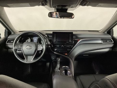Used 2022 Toyota Camry SE FWD image 22