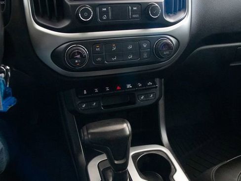 Used 2019 Chevrolet Colorado ZR2 w/ LPO, Premium Interior Package image 31