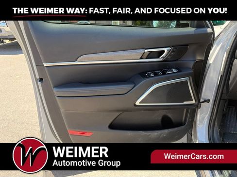 Used 2022 Kia Telluride SX w/ SX Prestige Package AWD/4WD image 27