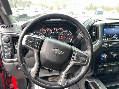 Used 2019 Chevrolet Silverado 1500 RST image 12