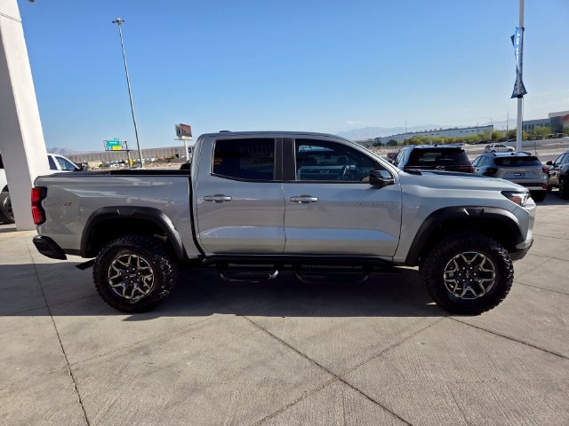 Certified 2024 Chevrolet Colorado ZR2 w/ Technology Package AWD/4WD image 7