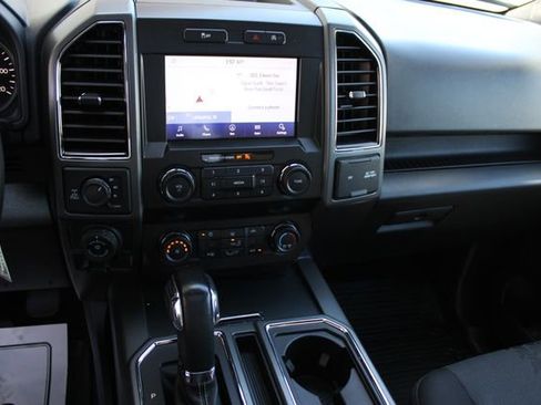 Used 2020 Ford F150 XLT w/ Equipment Group 302A Luxury AWD/4WD image 14