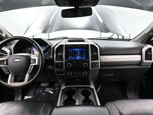 Used 2020 Ford F350 Lariat w/ Lariat Ultimate Package image 26