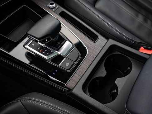 Used 2023 Audi Q5 2.0T Premium Plus w/ Premium Plus Package image 33