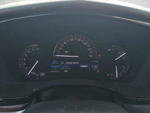 Used 2017 Cadillac XT5 Luxury image 8