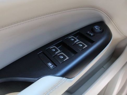 Used 2015 Cadillac SRX Performance w/ Driver Awareness Package AWD/4WD image 9