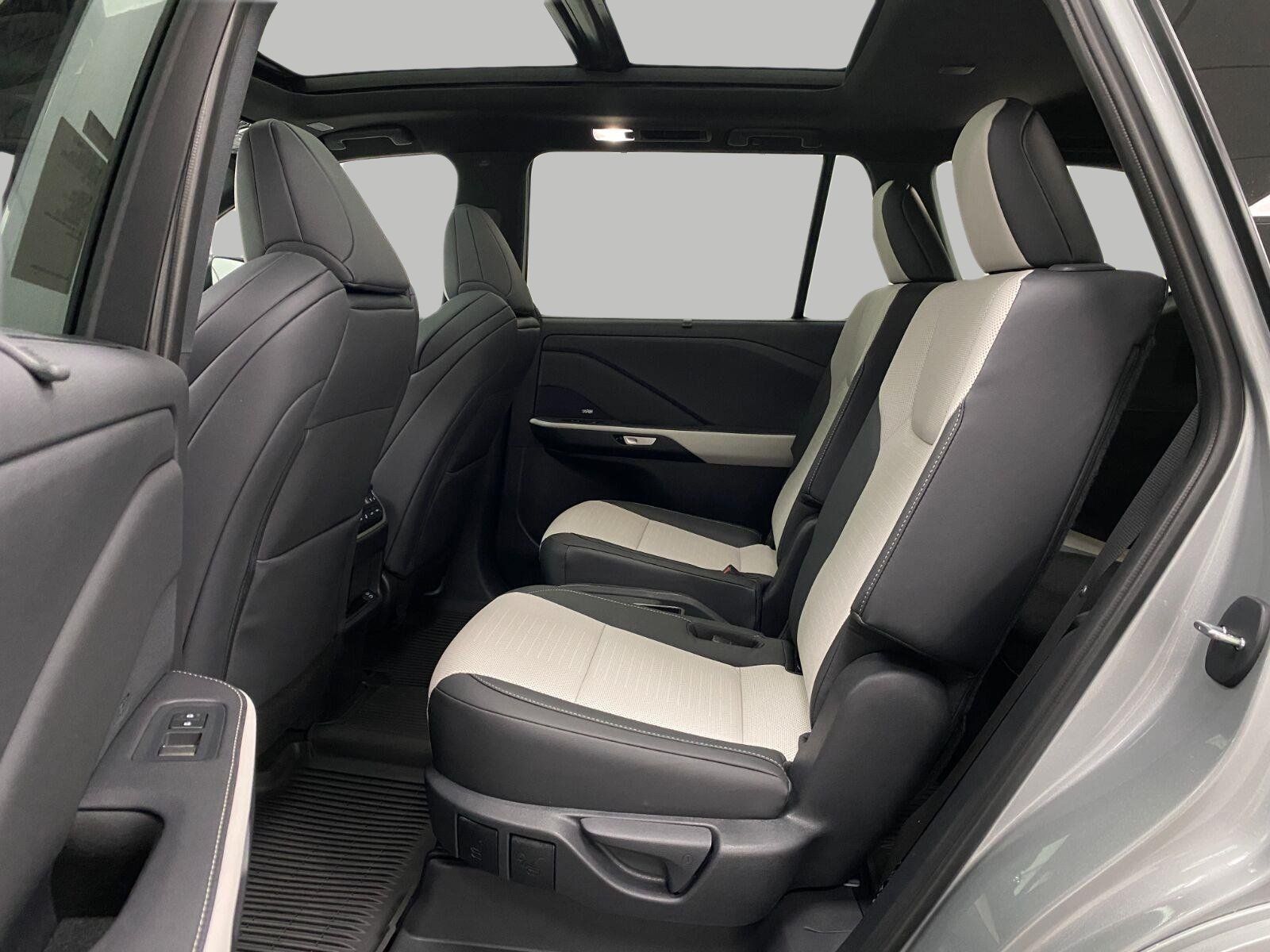 New 2026 Lexus TX 350 AWD w/ Technology Package image 30