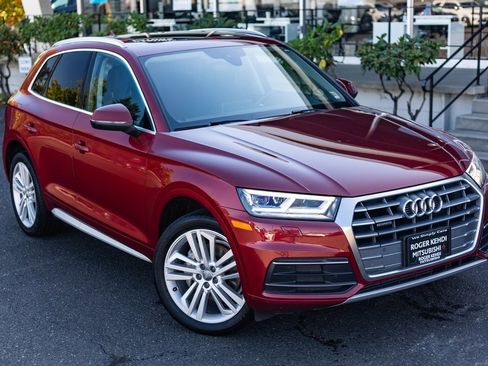 Used 2019 Audi Q5 2.0T Premium Plus w/ Premium Plus Package image 2