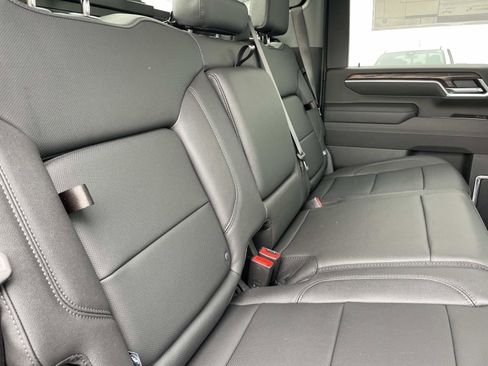 New 2026 GMC Sierra 3500 SLT w/ SLT Premium Package image 26