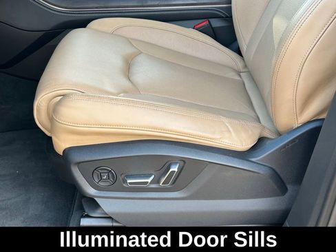 Used 2025 Audi Q7 3.0T Prestige image 17