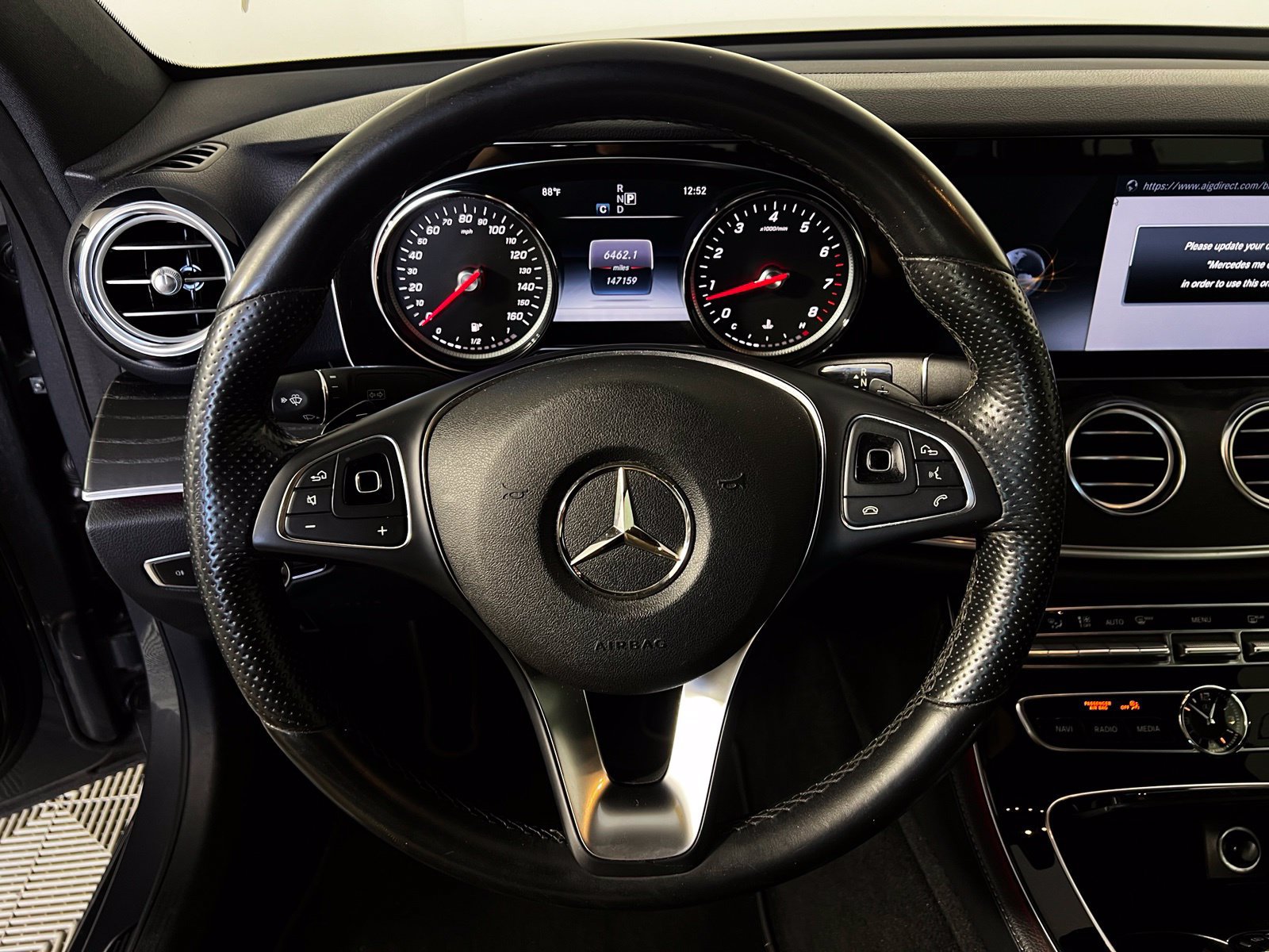 Used 2017 Mercedes-Benz E 300 image 9
