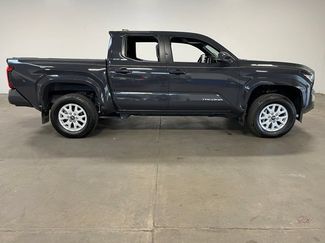Used 2025 Toyota Tacoma SR5 AWD/4WD video 2