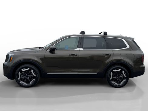 Certified 2025 Kia Telluride EX w/ EX Captain's Chair Package FWD image 2