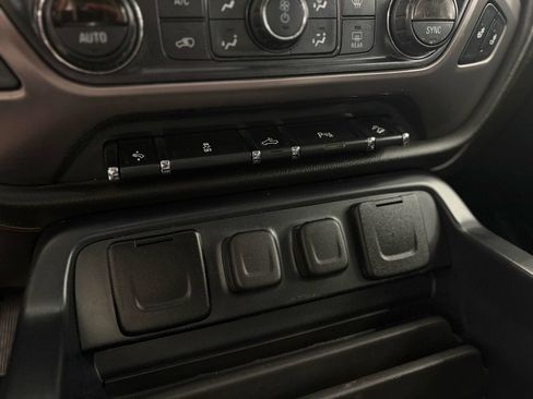 Used 2017 GMC Sierra 1500 SLT AWD/4WD image 29