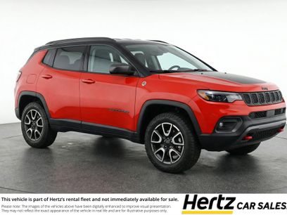 Used 2025 Jeep Compass Trailhawk