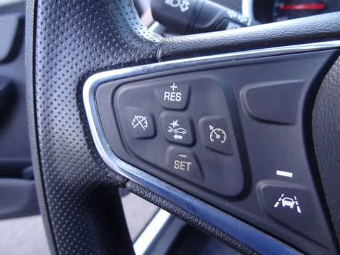 Used 2024 Chevrolet Malibu LT FWD image 16