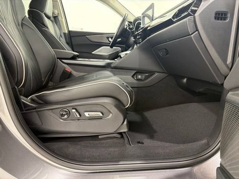Certified 2026 Acura MDX SH-AWD w/ Advance Package image 22