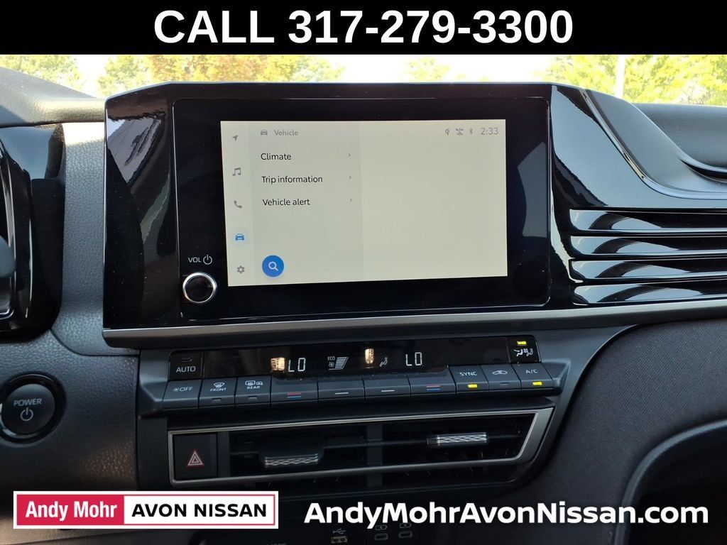 Used 2025 Toyota Camry LE FWD image 31