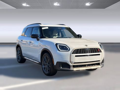 New 2025 MINI Cooper Countryman S w/ Comfort Package Max image 7