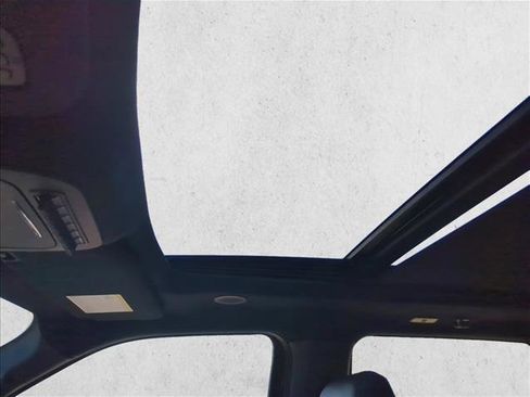 Used 2025 Ford F150 Raptor image 12