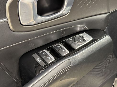 Used 2023 Kia Sorento SX FWD image 27