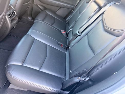 Used 2018 Cadillac XT5 Luxury w/ Driver Awareness Package AWD/4WD image 26