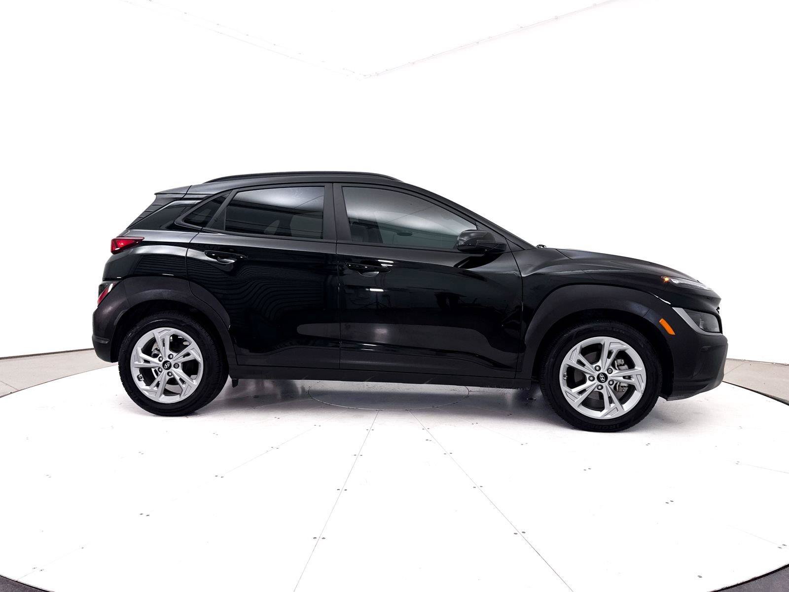 Used 2023 Hyundai Kona SEL w/ Cargo Package FWD image 36